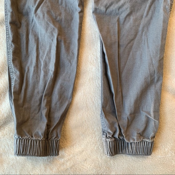 Hollister Ultra High-Rise Chambray Joggers - Picture 5 of 5